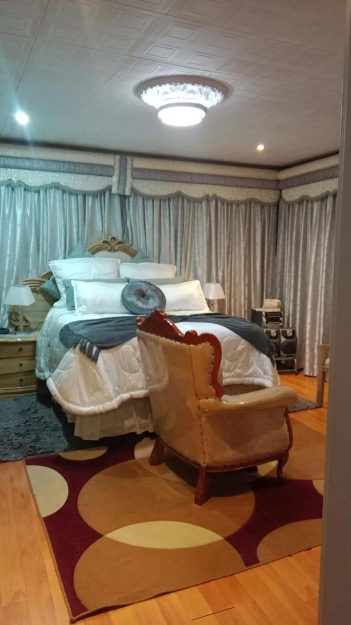 Makhanda B&B Grahamstown Ngoại thất bức ảnh